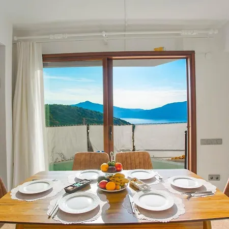 Superb Villa With Private Pool And Excellent View Near Beach In Kas * Kaş